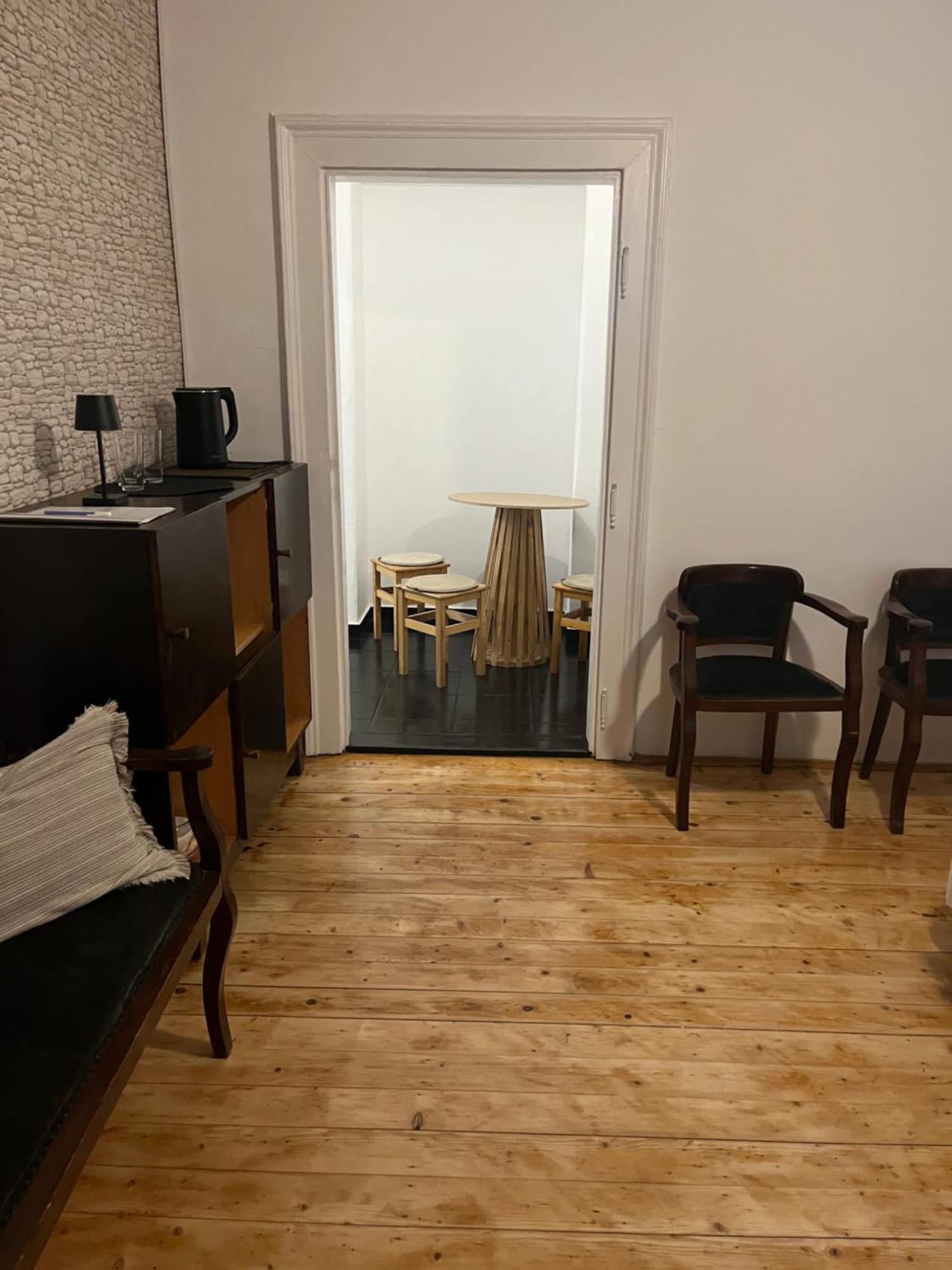Utcara Nyilo Apartman Vác Exteriér fotografie