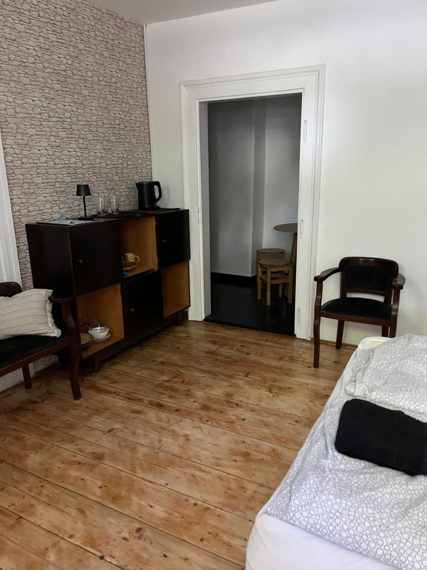Utcara Nyilo Apartman Vác Exteriér fotografie